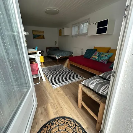 Entier - Quartier Phare - Tranche Sur