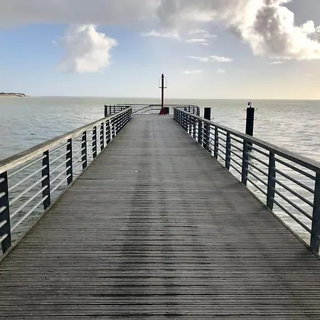 Entier - Quartier Phare - Tranche Sur Apartment