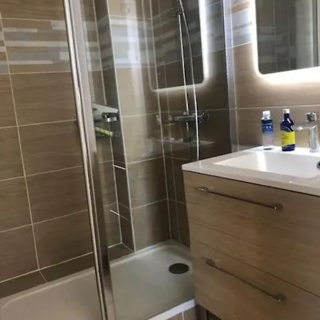 Entier - Quartier Phare - Tranche Sur Διαμέρισμα *